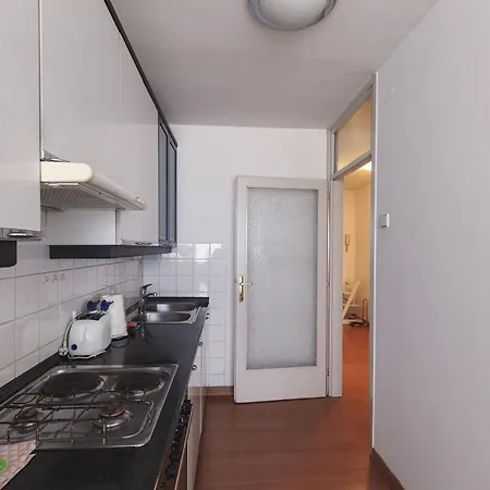 Apartment Cityview Helena Tour As